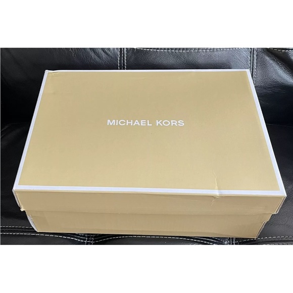 New Michael Kors Jenkins Knit Trainer Soft Stretch Sneakers Dark Cherry - Picture 6 of 6